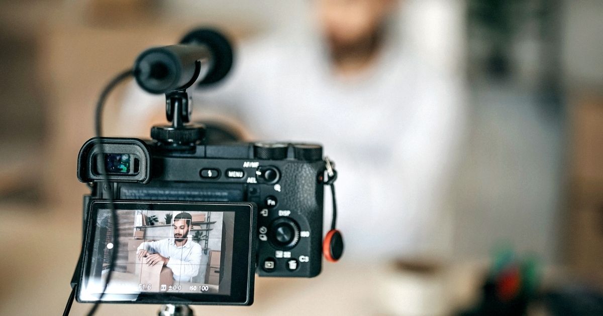 Effective Influencer Campaigns on Social Media
